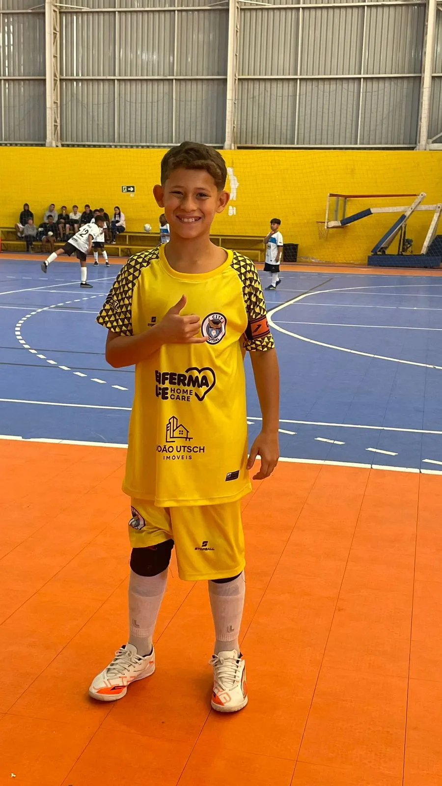 VitinGK treinando defesas em sessão técnica especializada